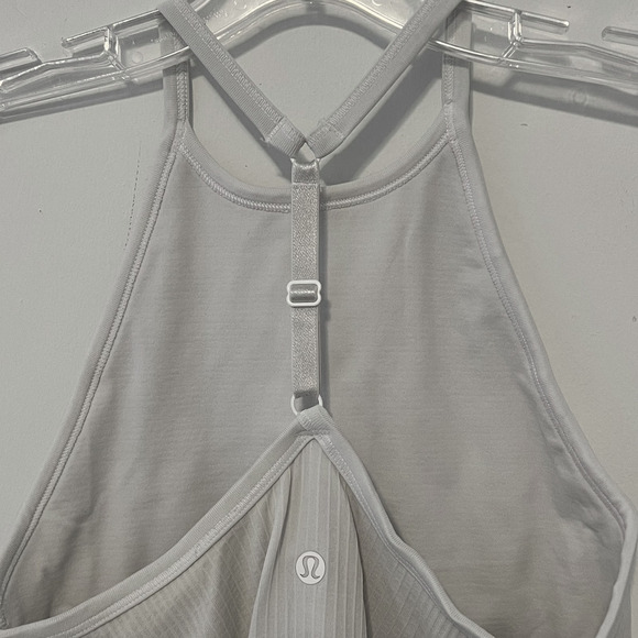 RARE Lululemon High-Neck Tight Fit Tank Top White 6 NWOT - Picture 8 of 11